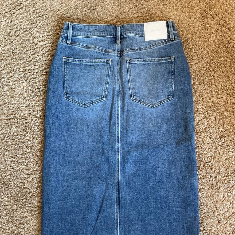 Express Denim Maxi Skirt Front Slit Jean Long Skirt High Waisted Blue Size 4 - Picture 7 of 8